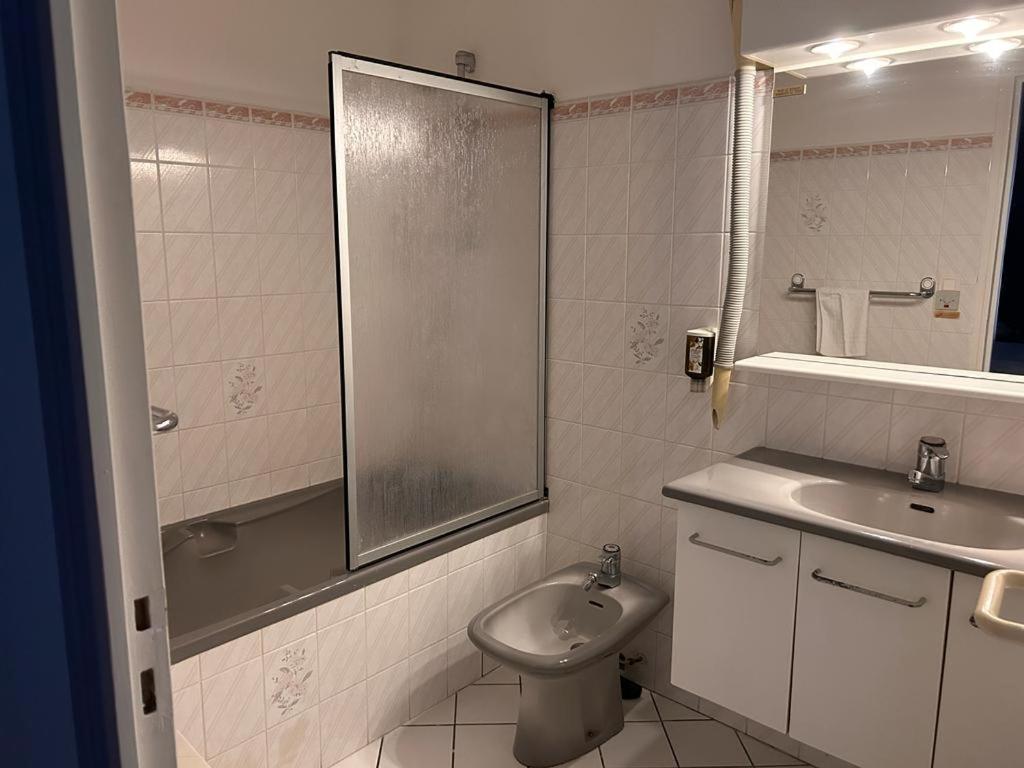 Hotel Moderne Виши Экстерьер фото