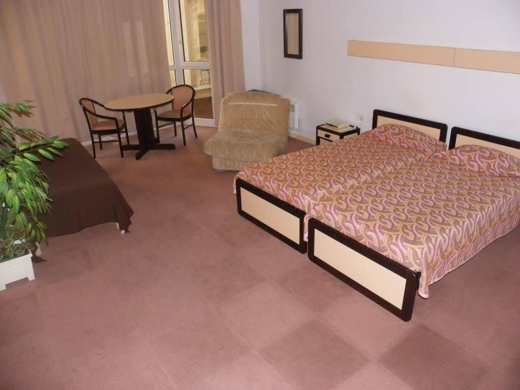Hotel Moderne Виши Экстерьер фото